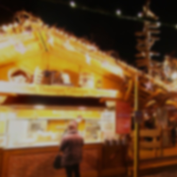 winterdorf_eingang_nikolaushaus